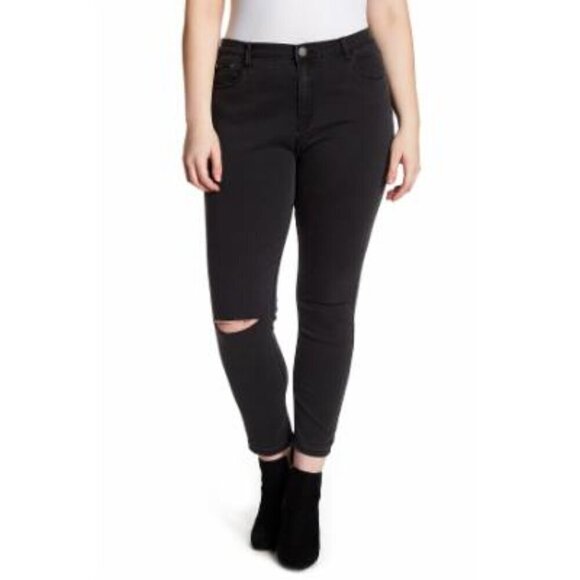 Glamorous Womens Plus Sz 24US Skinny Jeans Distressed Zip Fly Black Wash - Picture 1 of 12